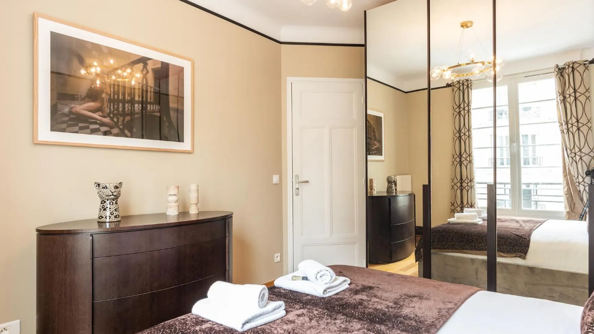 Cosy & Design Apartment 4 Guests - Eiffel Tower Paris 0*,